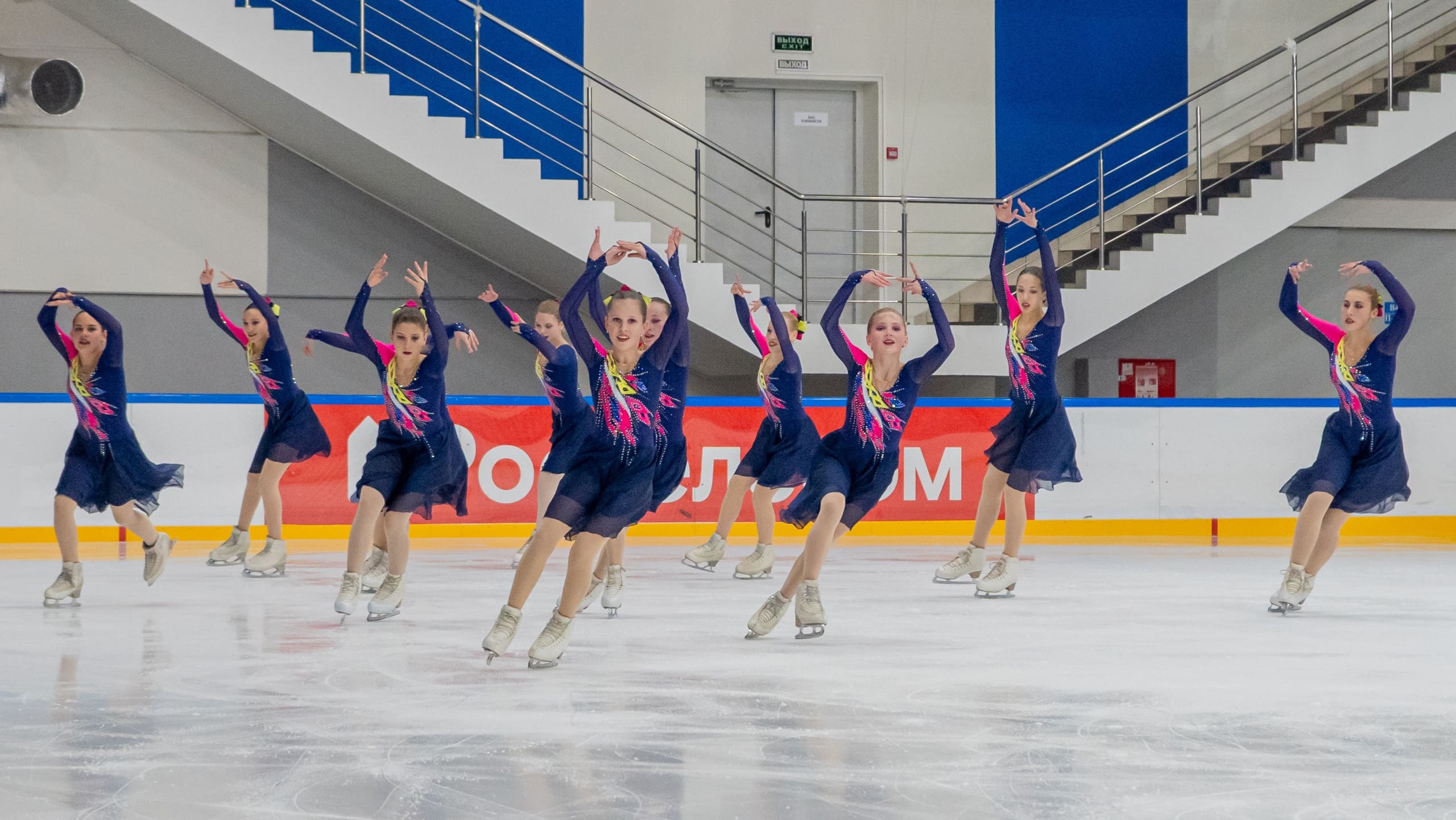 Соревнования по синхронному фигурному катанию санкт петербург